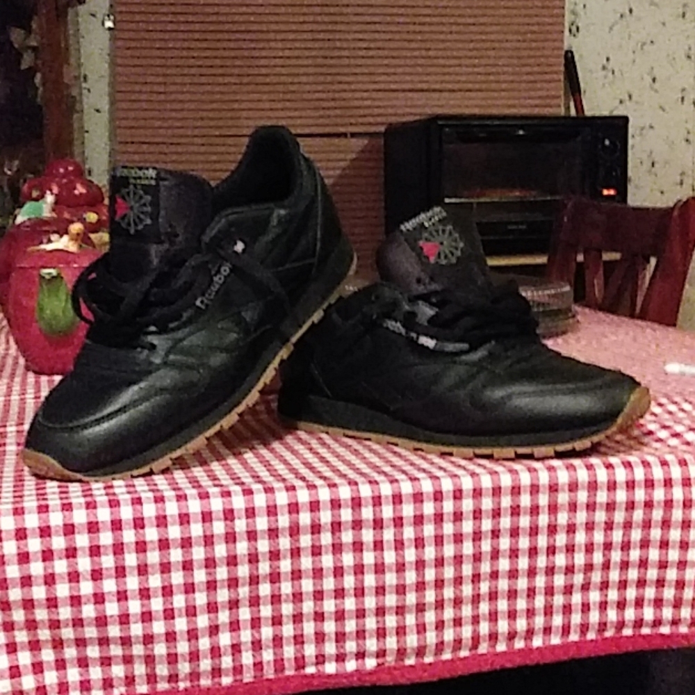 Reebok classics